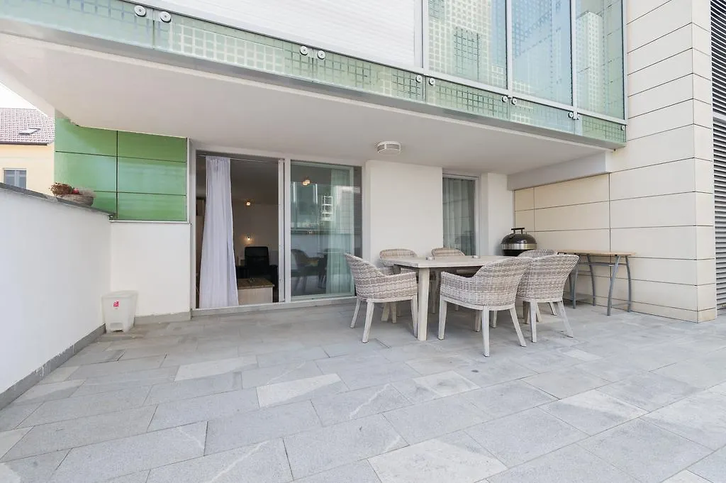 Njegoseva Apartment With Big Terrace Λιουμπλιάνα